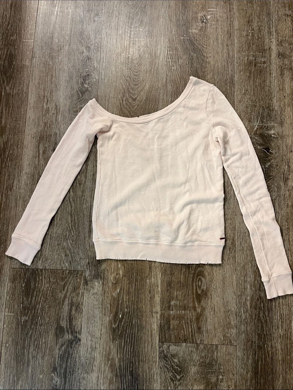 Women's Distressed Off-Shoulder Light Weight Sweater - Light Pink